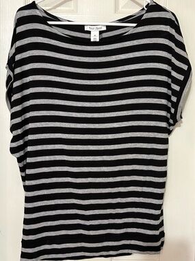 White House Black Market Black and Gray Striped Women's Top sz M